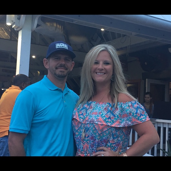 Meet your Posher, Traci - Picture 1 of 1